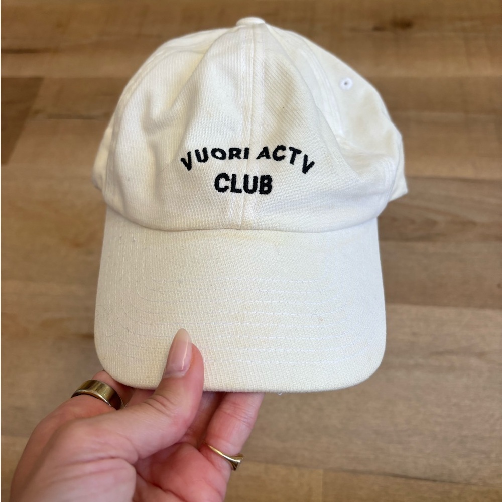 Vuori dad hat